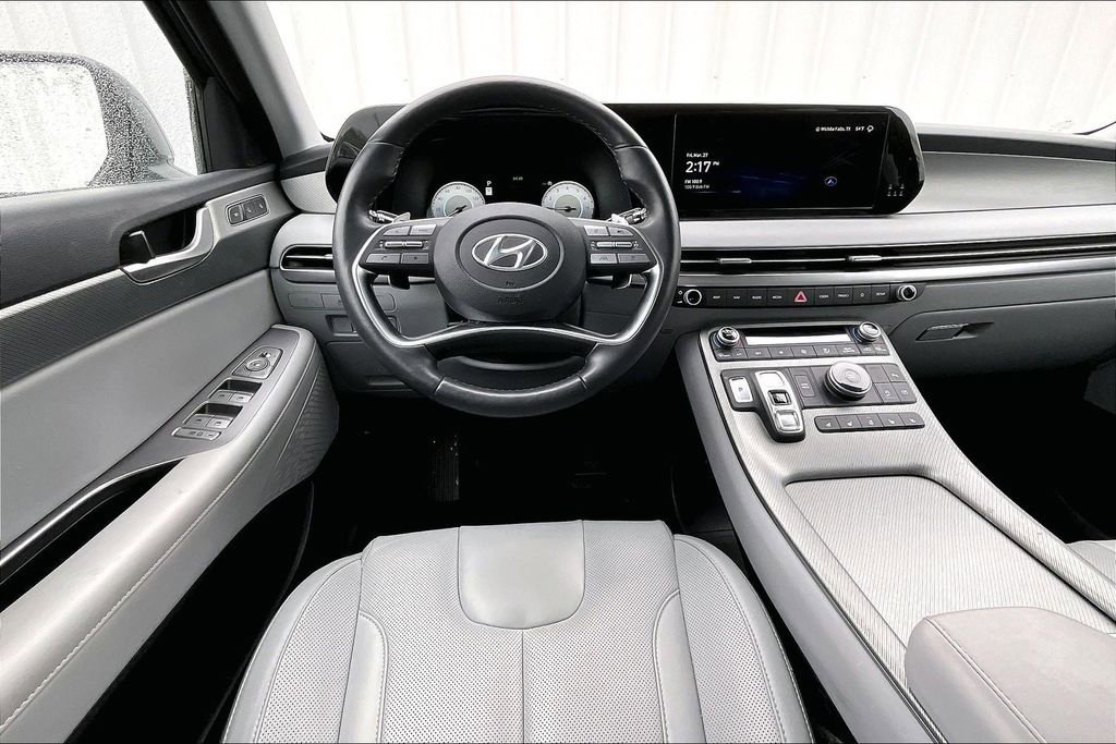 Used 2025 Hyundai Palisade SEL FWD image 7