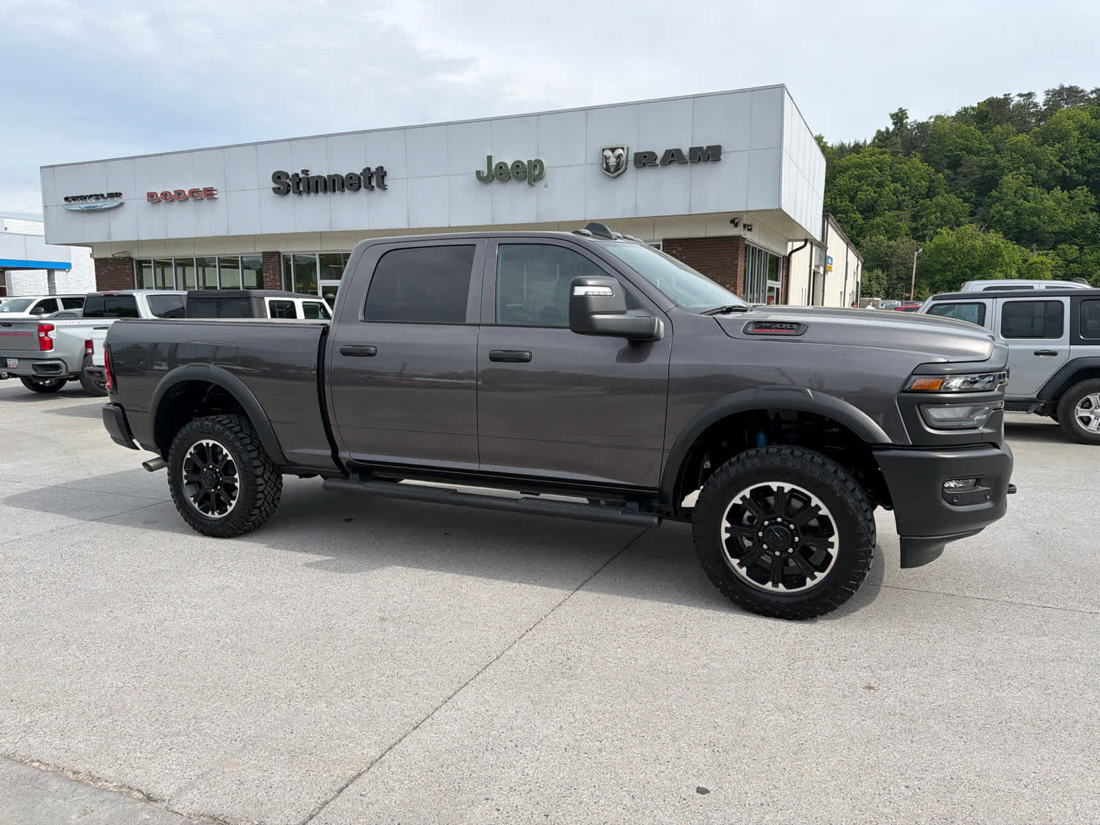 Used 2026 RAM 2500 Warlock AWD/4WD image 2
