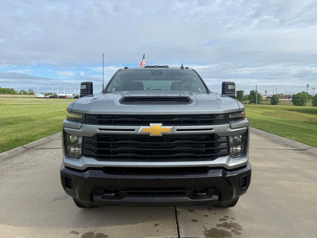New 2026 Chevrolet Silverado 2500 Custom w/ Custom Value Package AWD/4WD image 8