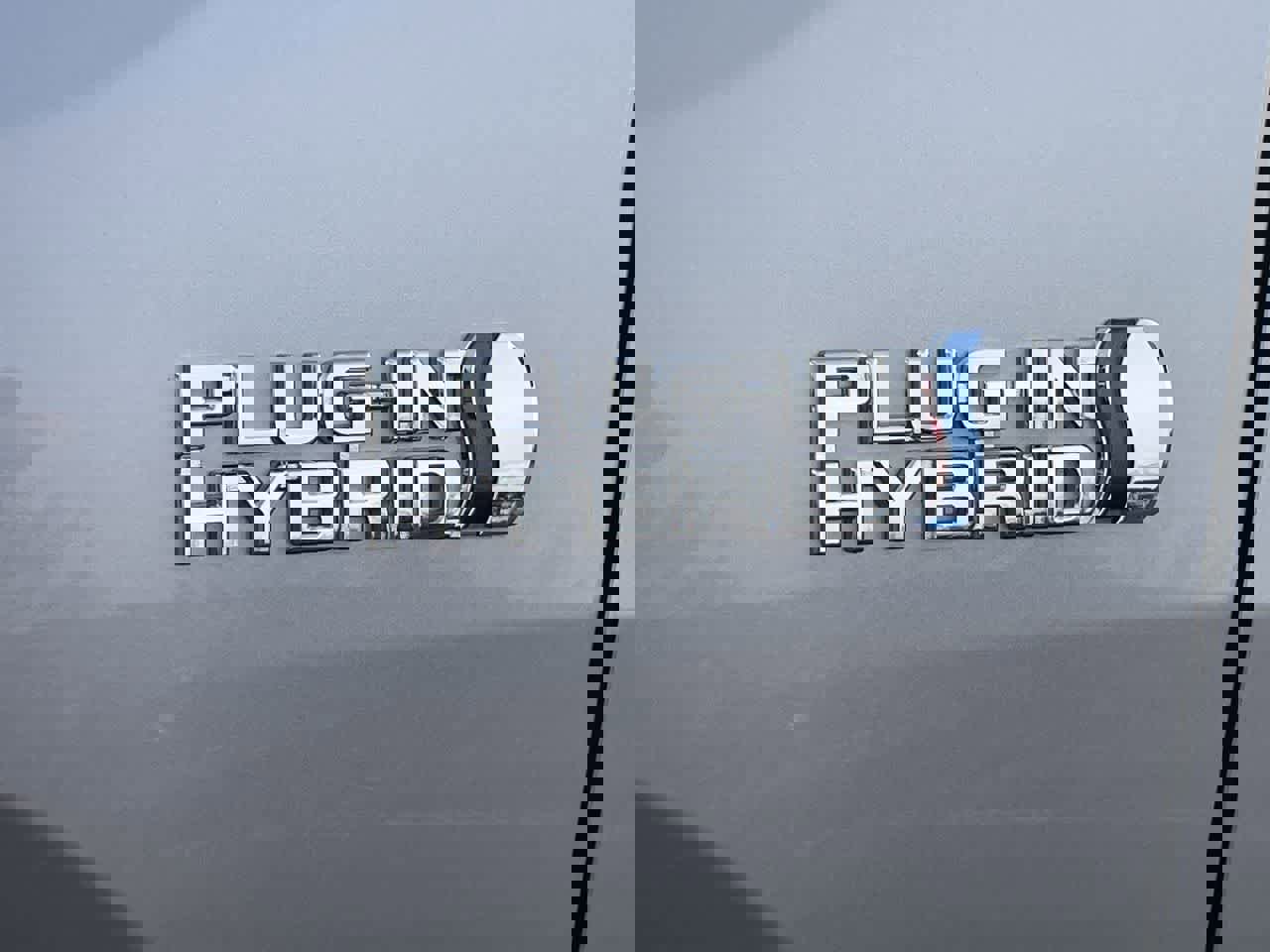 Used 2023 Toyota RAV4 SE image 43