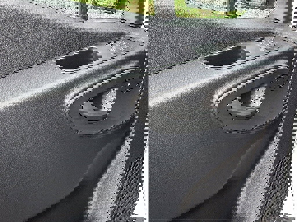 New 2025 Mercedes-Benz Sprinter 2500 image 9