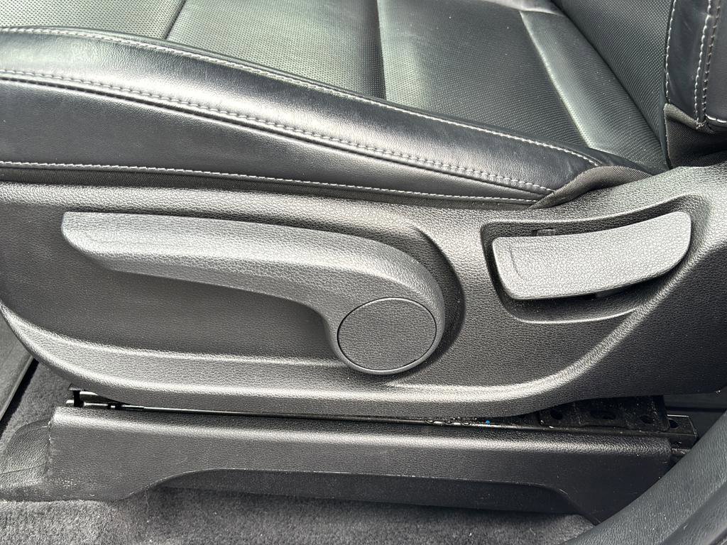 Used 2023 Kia Telluride LX image 19