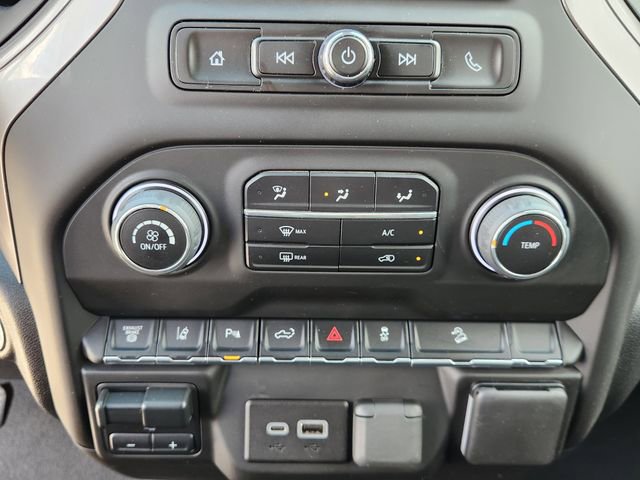 Used 2024 Chevrolet Silverado 2500 Custom w/ Custom Value Package image 18