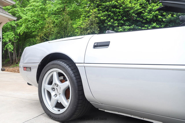 Used 1996 Chevrolet Corvette Convertible RWD image 84