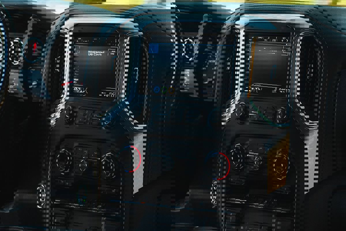 Used 2020 Chevrolet Silverado 1500 LT w/ All-Star Edition image 24