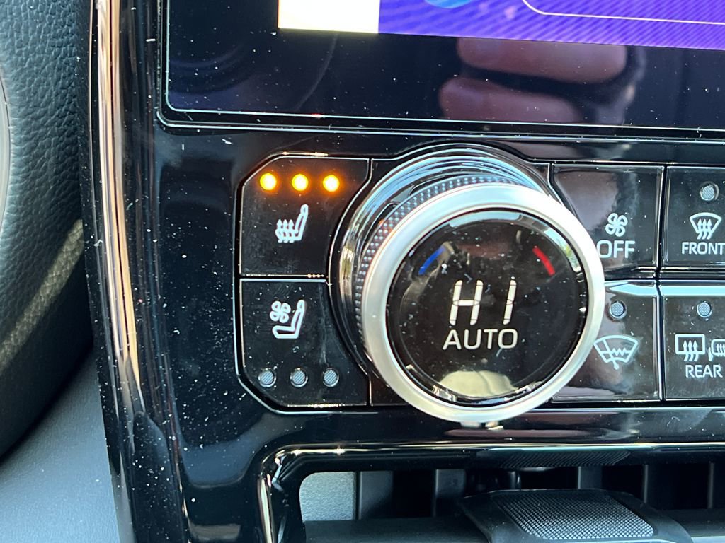 New 2026 Toyota Highlander Platinum image 30