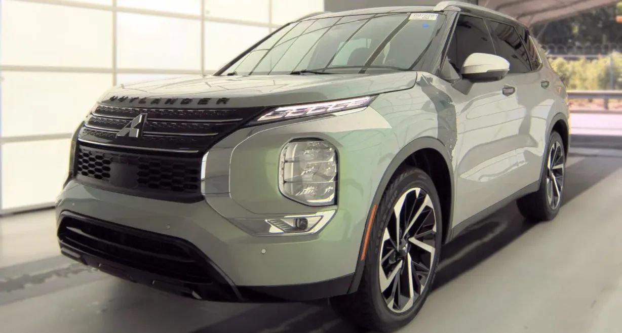 Used 2022 Mitsubishi Outlander SEL