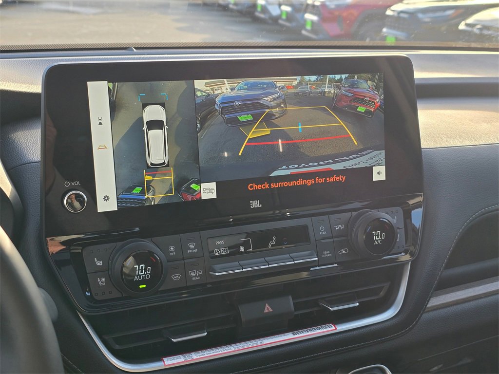 Certified 2025 Toyota Grand Highlander FWD image 24