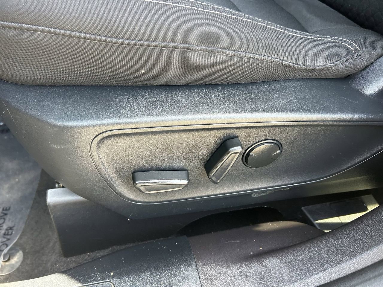 Used 2024 Ford Escape Active FWD image 29