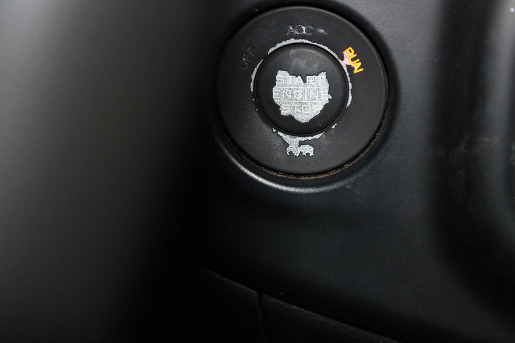 Used 2023 Jeep Wrangler Unlimited Sport AWD/4WD image 41