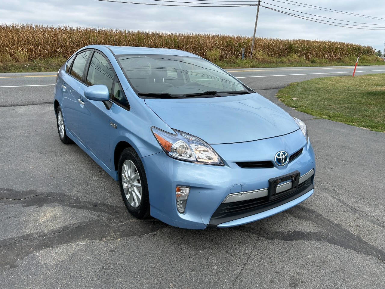 Used 2012 Toyota Prius Plug-In Hybrid image 4