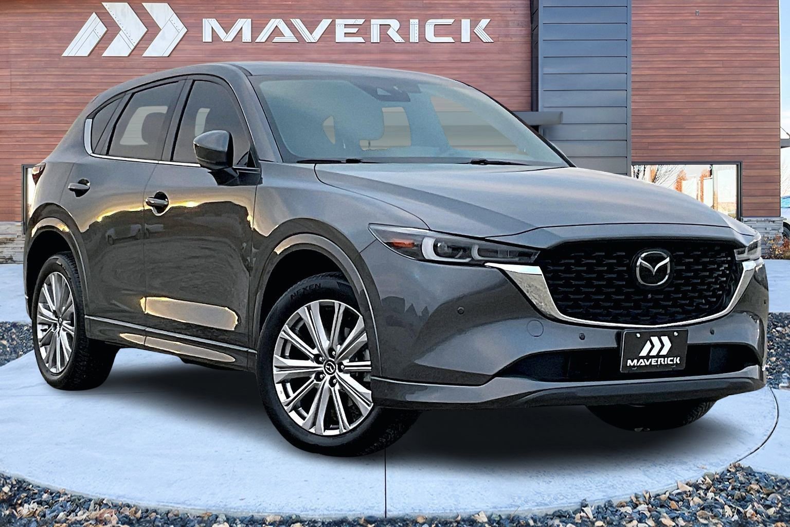Used 2023 MAZDA CX-5 Signature video 1