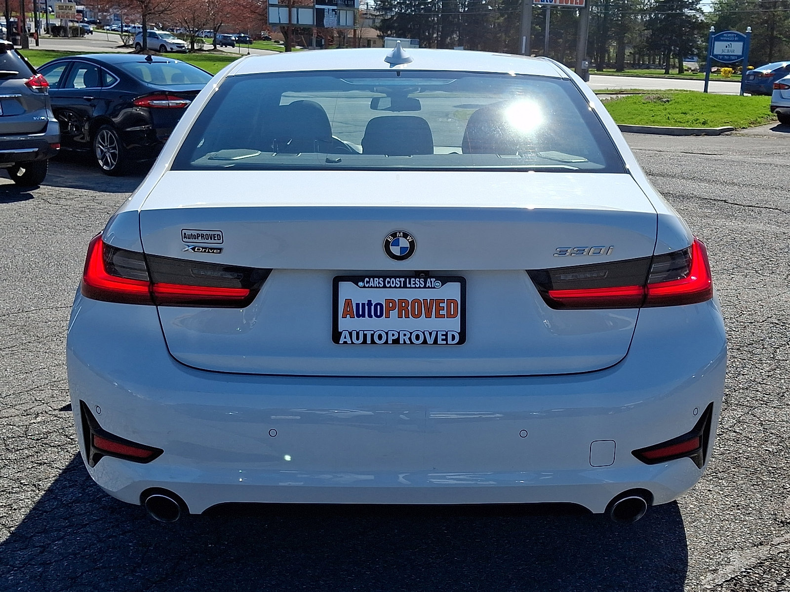 Used 2021 BMW 330i xDrive Sedan w/ Convenience Package AWD/4WD image 5
