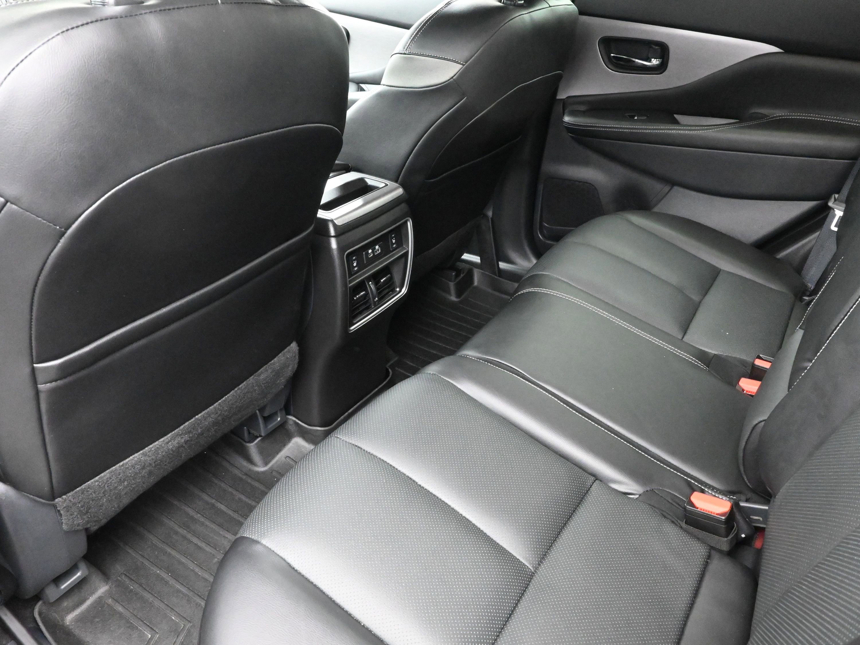 Used 2022 Nissan Murano SL w/ Cargo Package image 20