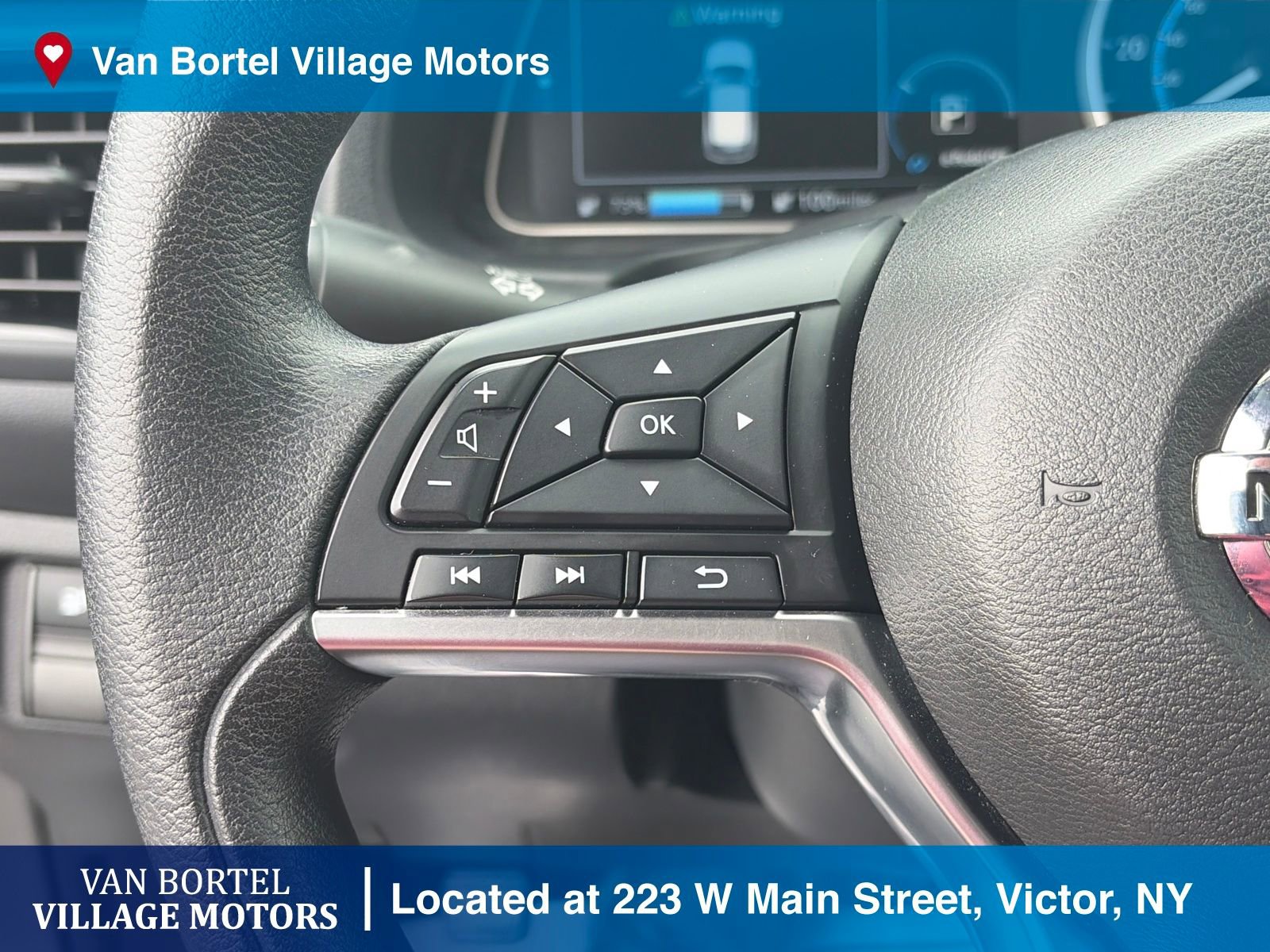 Used 2020 Nissan Leaf S w/ S Charge Package image 14