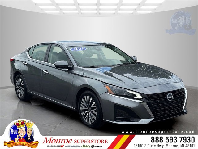 Used 2023 Nissan Altima 2.5 SV