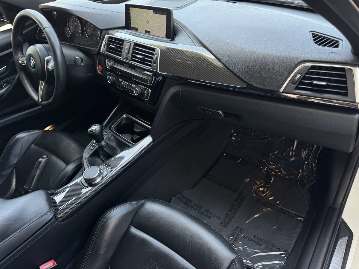 Used 2018 BMW M3 RWD image 21