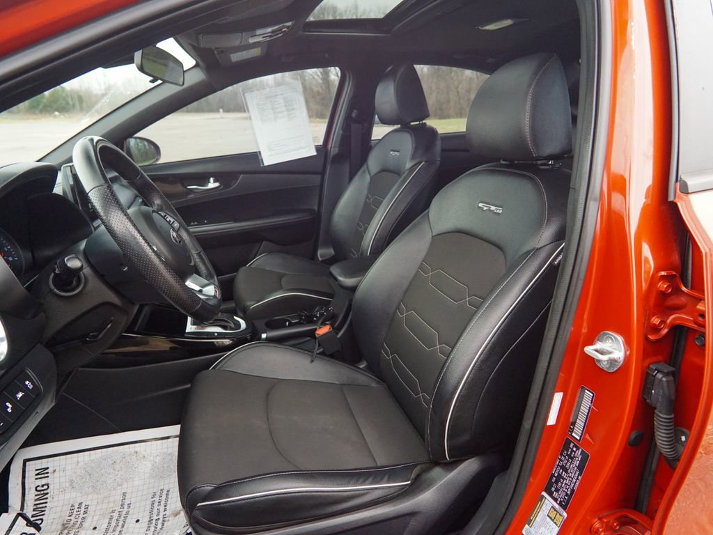 Used 2021 Kia Forte GT-Line w/ GT-Line Premium Package image 19