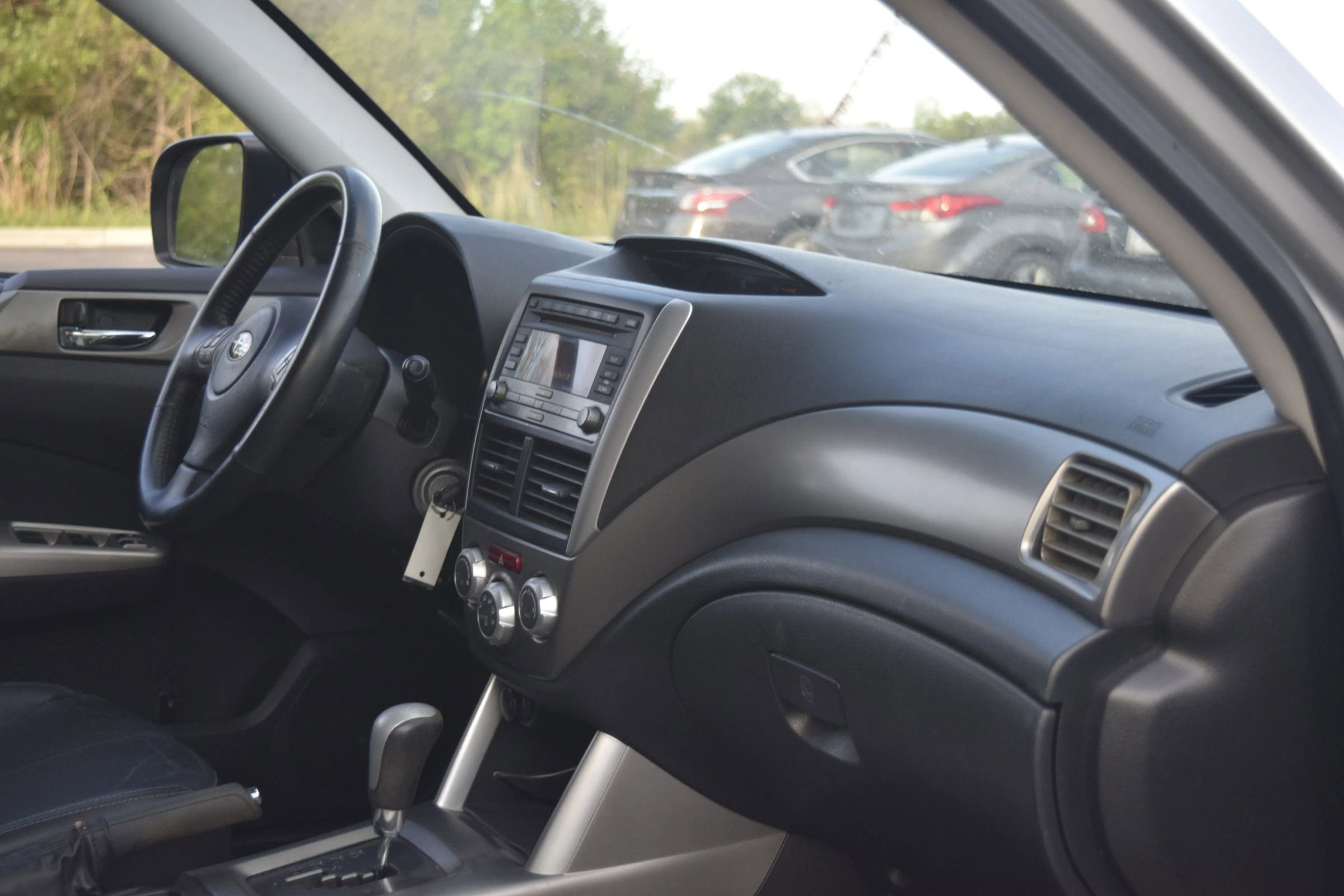 Used 2010 Subaru Forester 2.5X Limited image 10