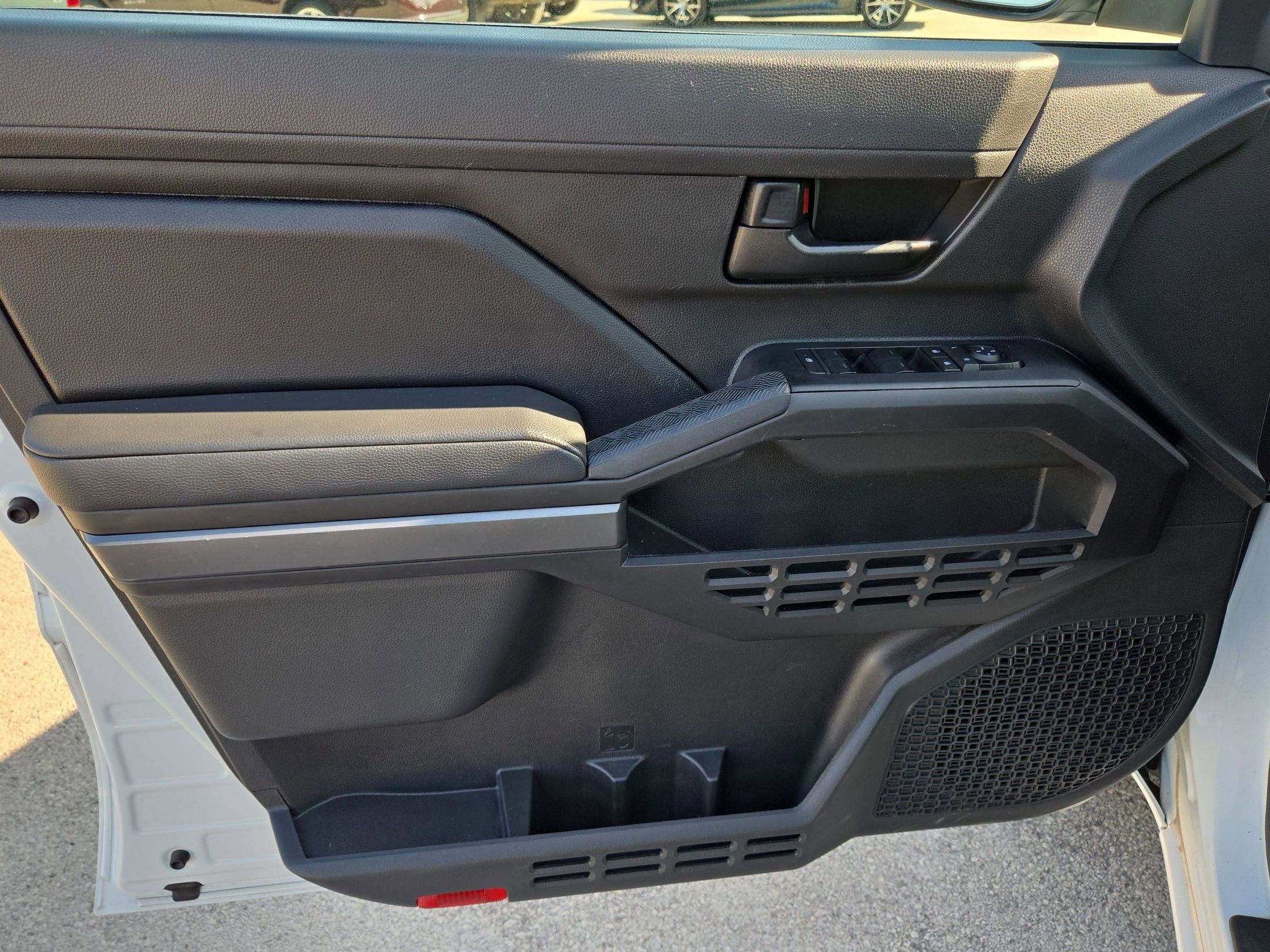 Used 2024 Toyota Tacoma SR5 image 11