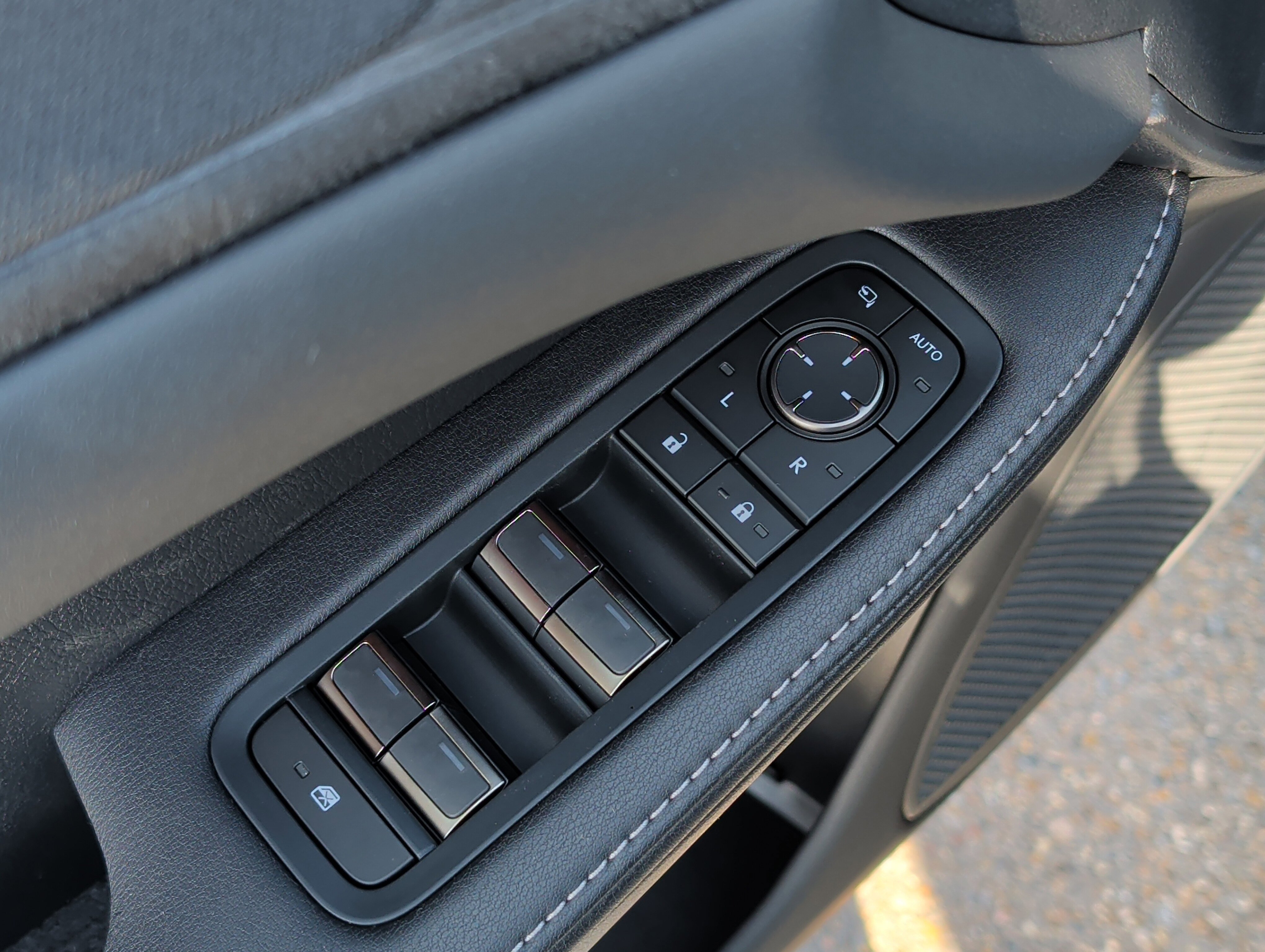 New 2026 Lexus RX 350 RX 350 Luxury image 9