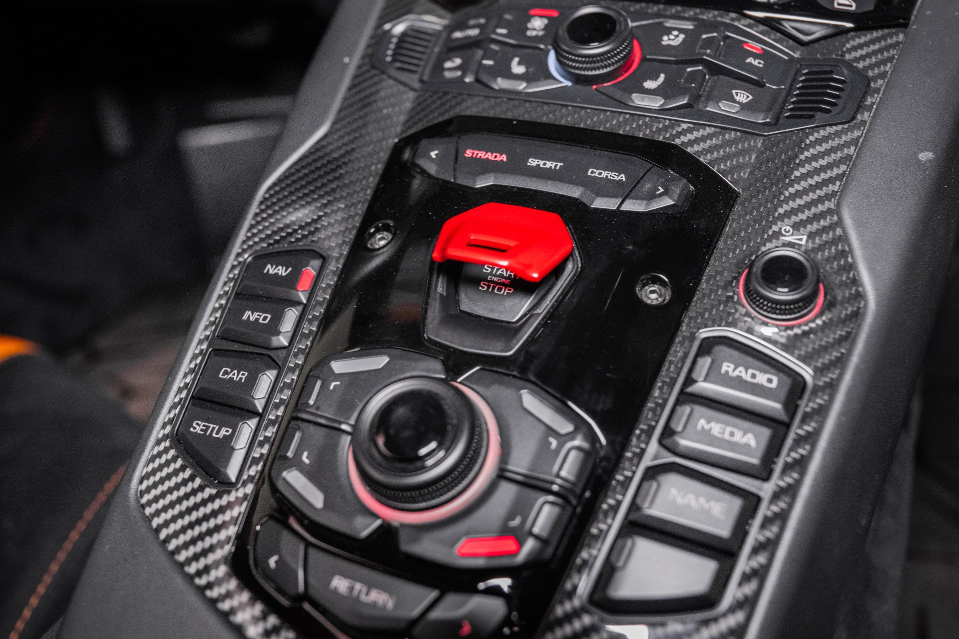 Used 2017 Lamborghini Aventador LP 750-4 AWD/4WD image 46