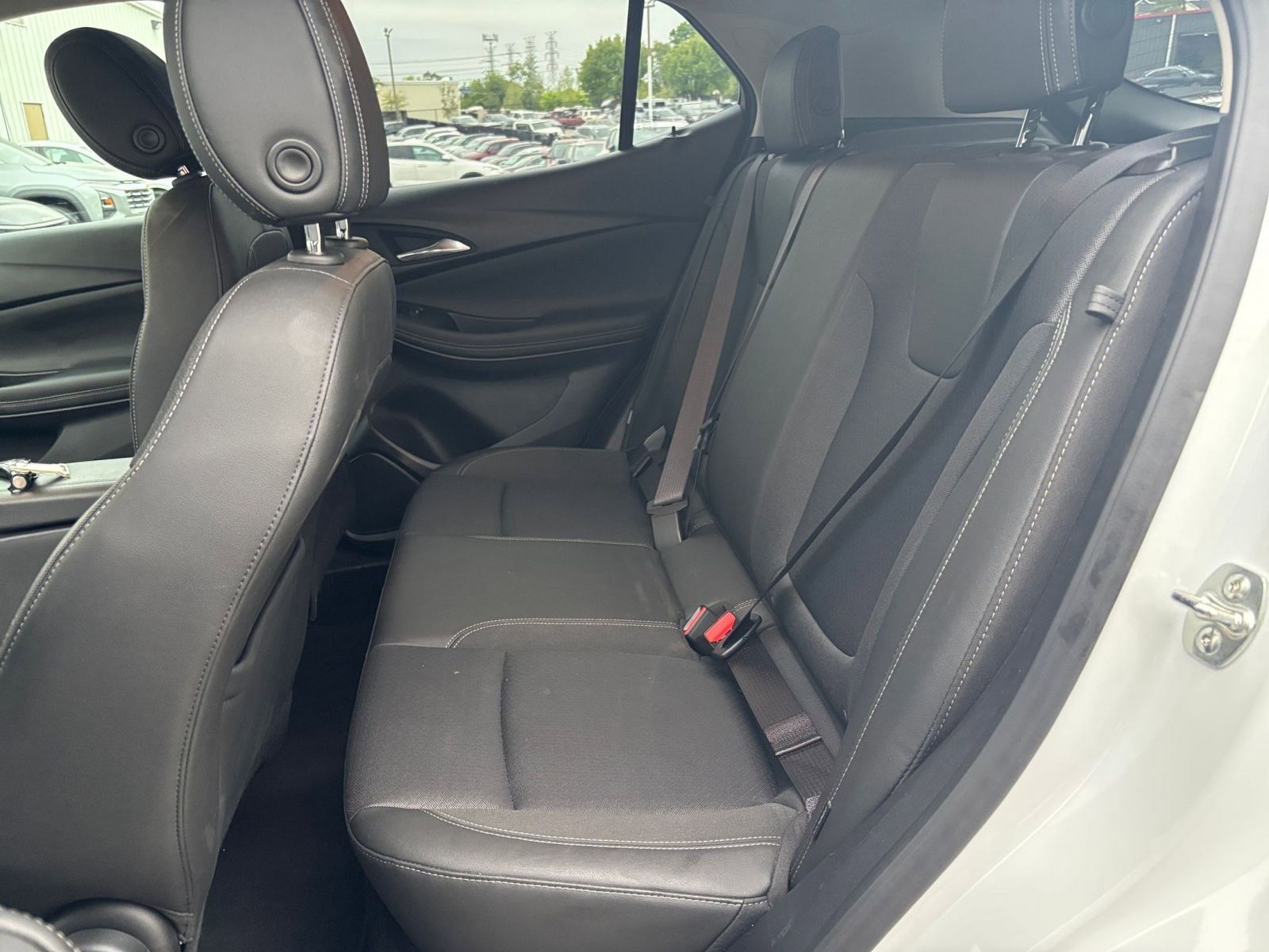Used 2025 Buick Encore GX Preferred FWD image 24