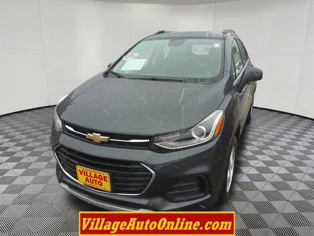 Used 2017 Chevrolet Trax LT w/ LT Convenience Package image 8