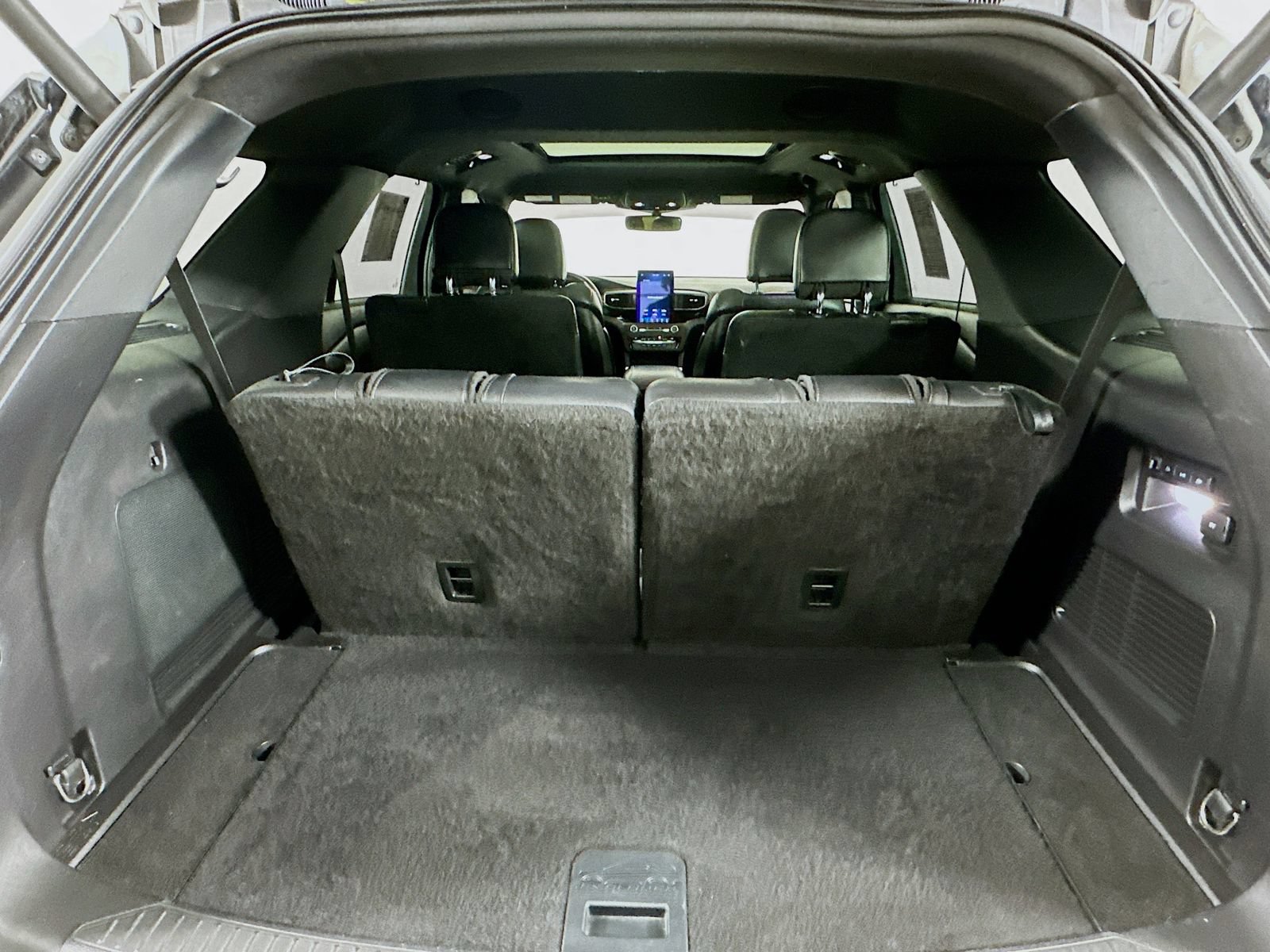 Used 2020 Ford Explorer ST w/ ST High-Performance Pack AWD/4WD image 38