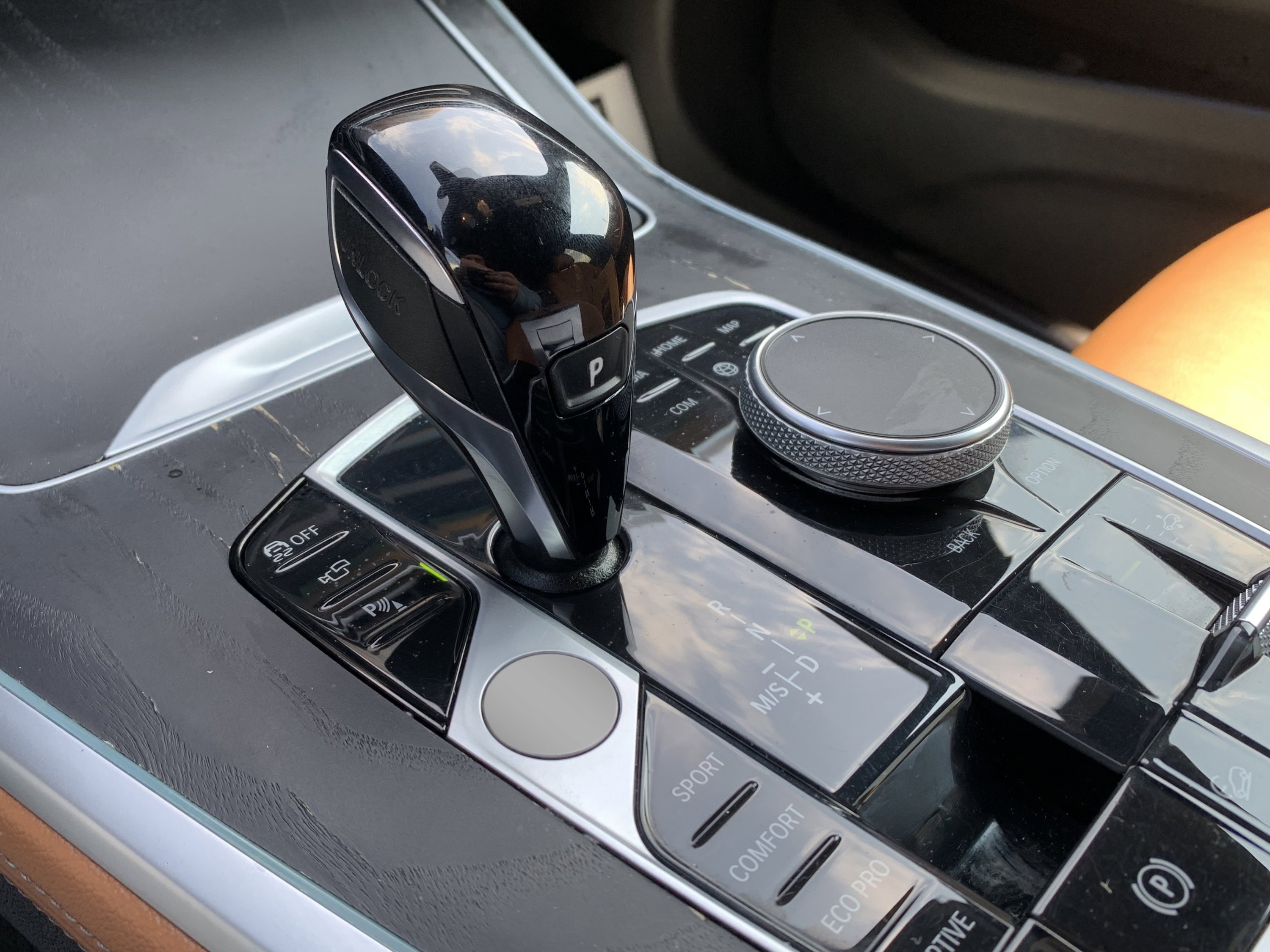 Used 2022 BMW X7 xDrive40i w/ M Sport Package image 48