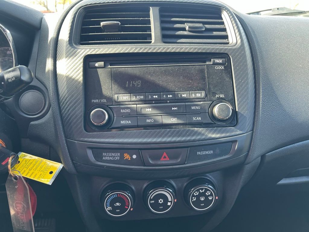 Used 2016 Mitsubishi Outlander Sport ES image 31