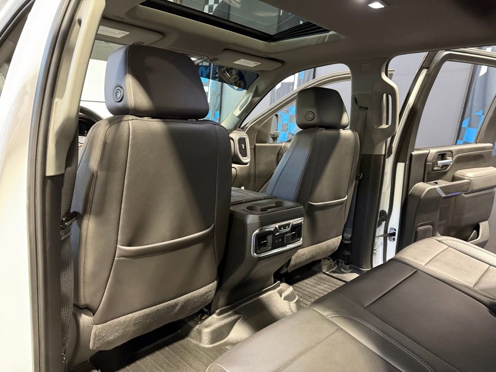 Used 2021 Chevrolet Silverado 2500 LTZ w/ LTZ Premium Package image 25