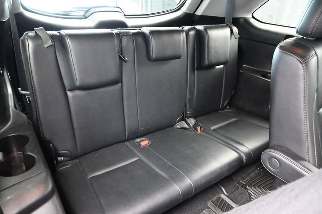 Used 2019 Toyota Highlander XLE FWD image 29
