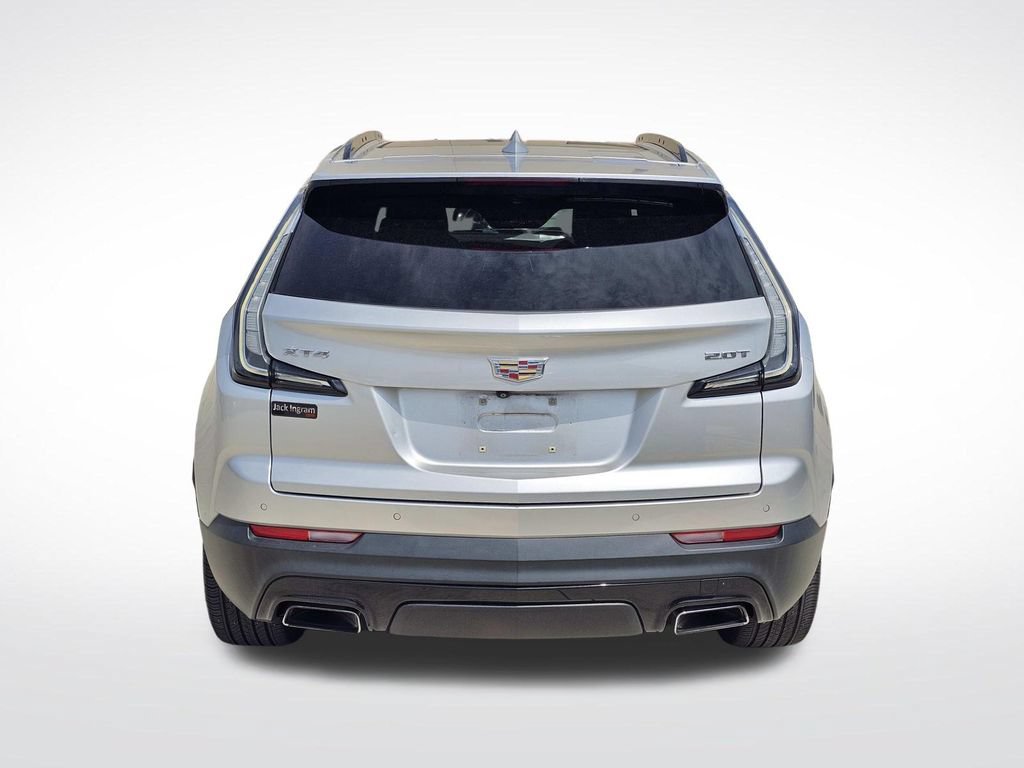 Used 2019 Cadillac XT4 Sport w/ Driver Awareness Package FWD image 17