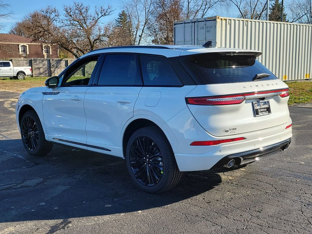 New 2026 Lincoln Corsair Premiere image 6