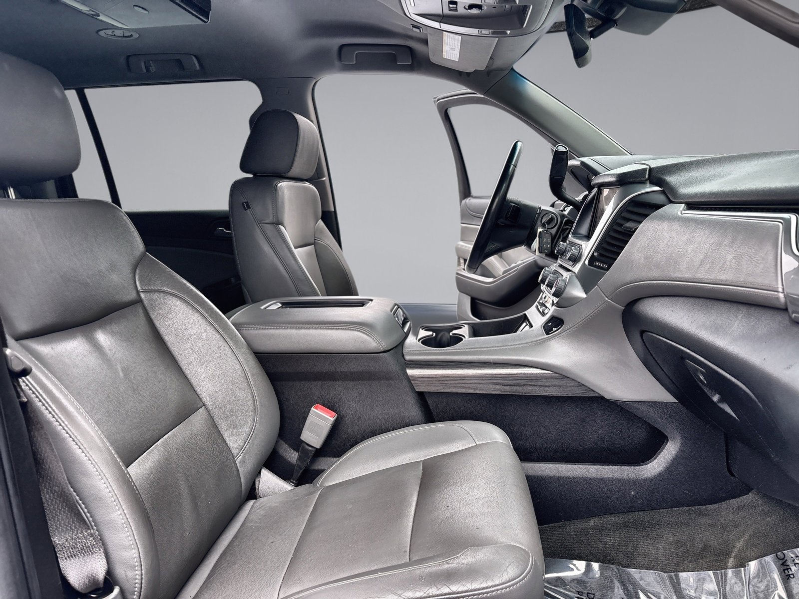 Used 2015 Chevrolet Suburban LT image 35