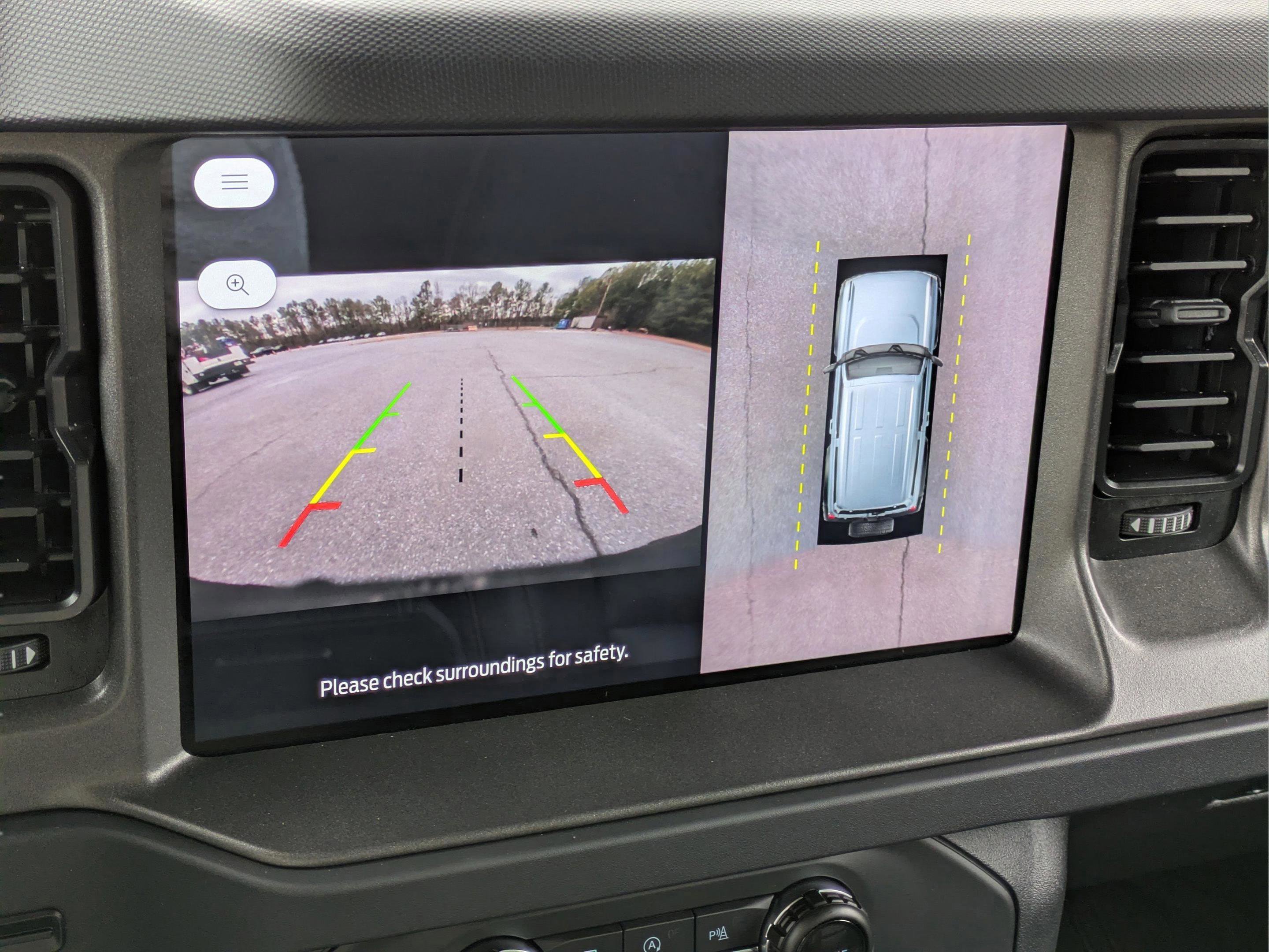 Used 2025 Ford Bronco Badlands image 23