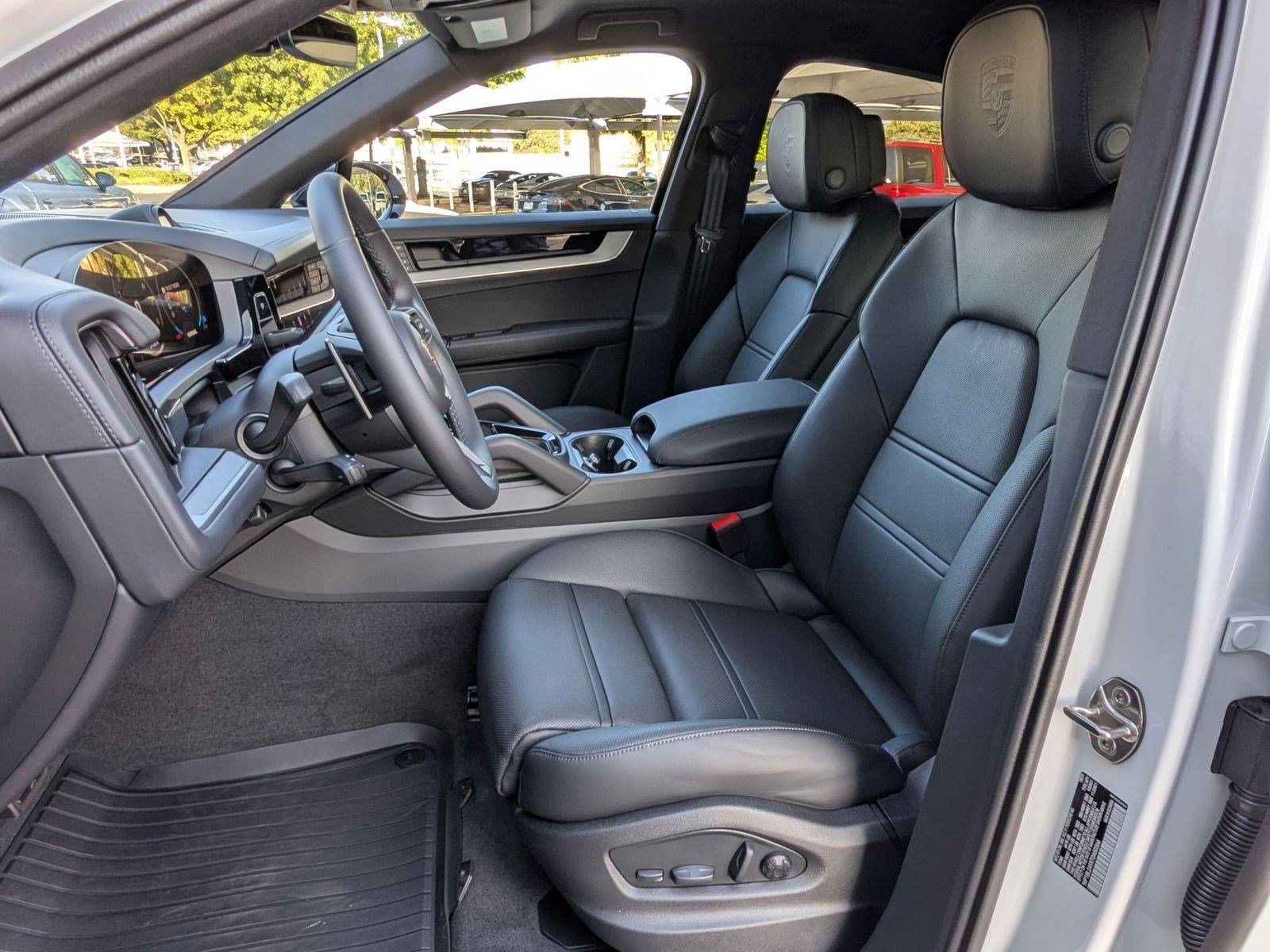 New 2026 Porsche Cayenne S image 5