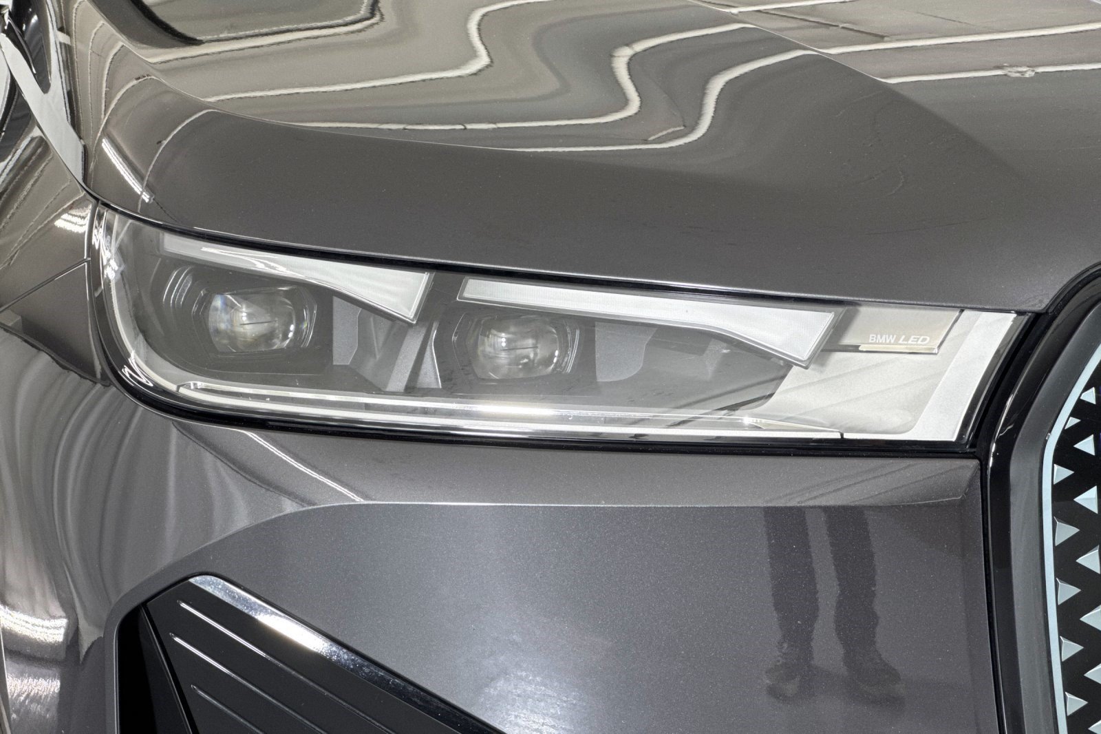 Certified 2024 BMW iX xDrive50 w/ Sport Package AWD/4WD image 12