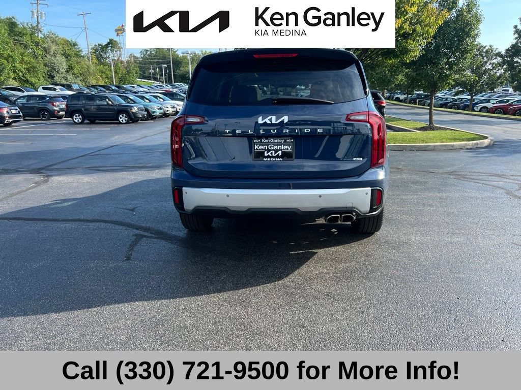 Certified 2024 Kia Telluride S w/ S Sunroof Package AWD/4WD image 12