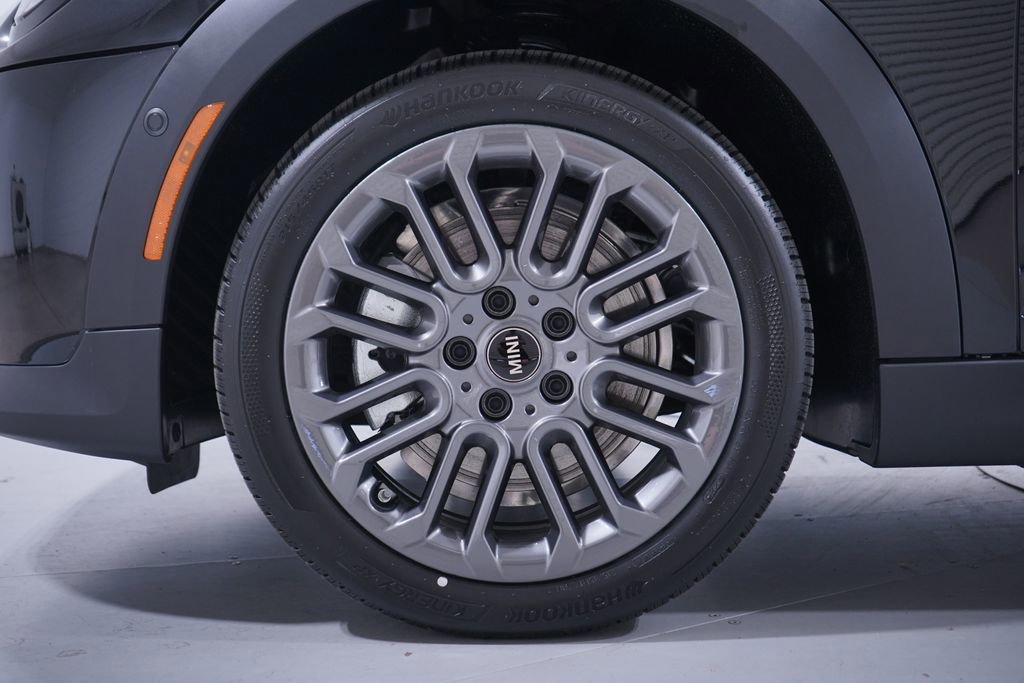 New 2026 MINI Cooper S image 2