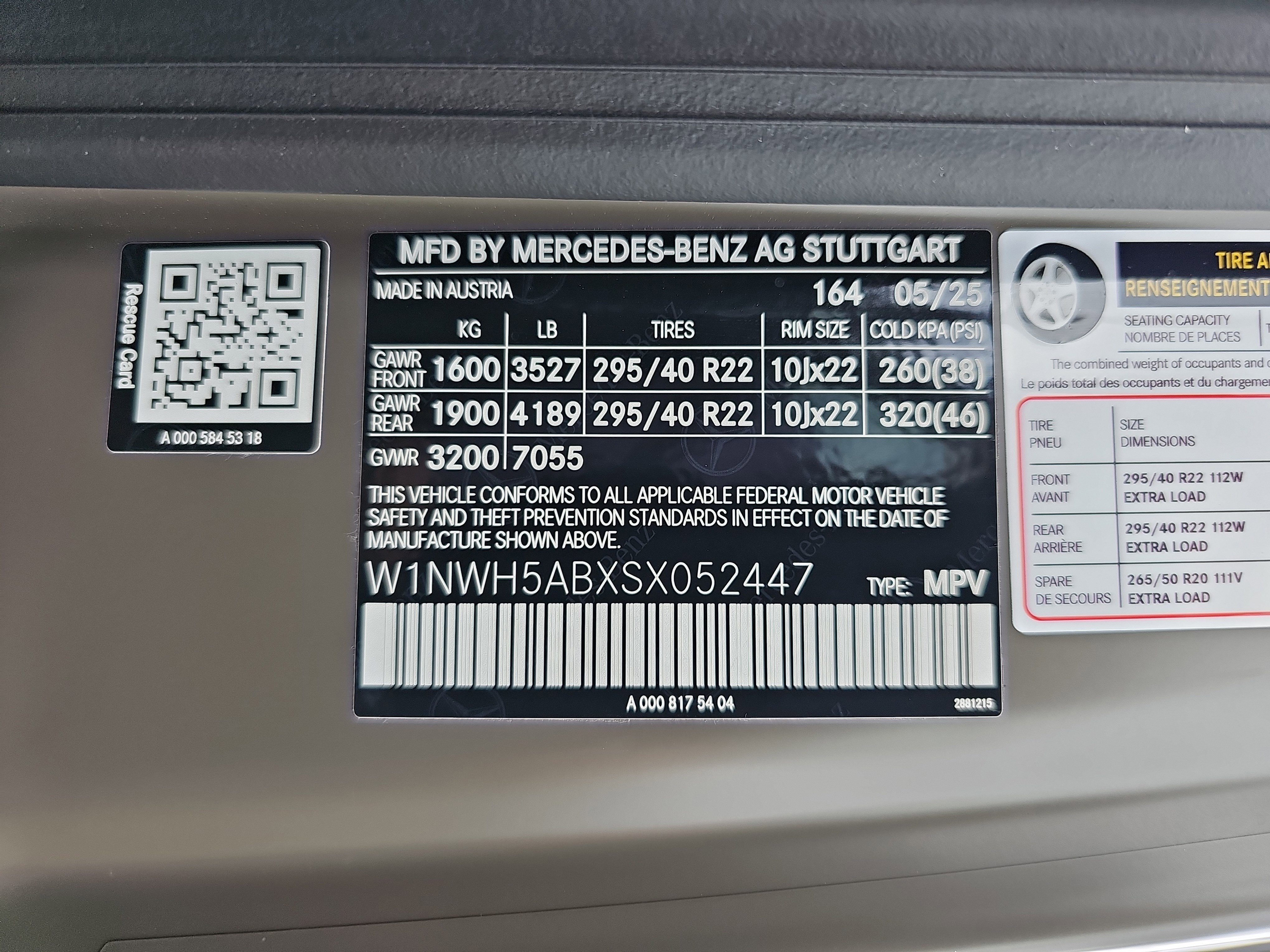 Certified 2025 Mercedes-Benz G 63 AMG 4MATIC image 39