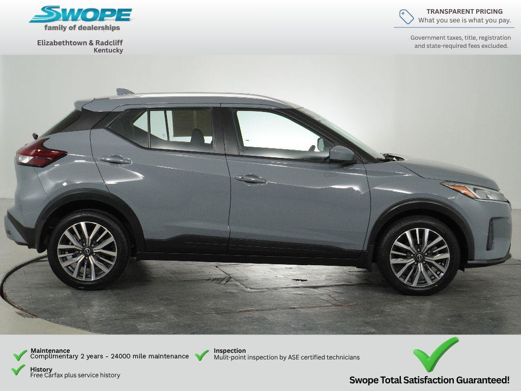 Used 2024 Nissan Kicks SV FWD image 3