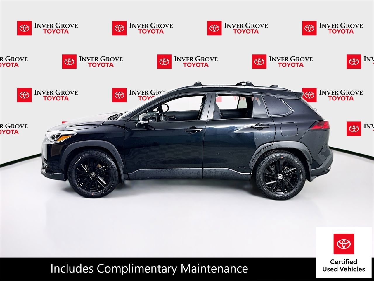 Certified 2024 Toyota Corolla Cross Nightshade w/ Moonroof Package image 8