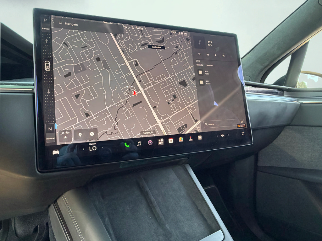 Used 2026 Tesla Model X Plaid AWD/4WD image 25