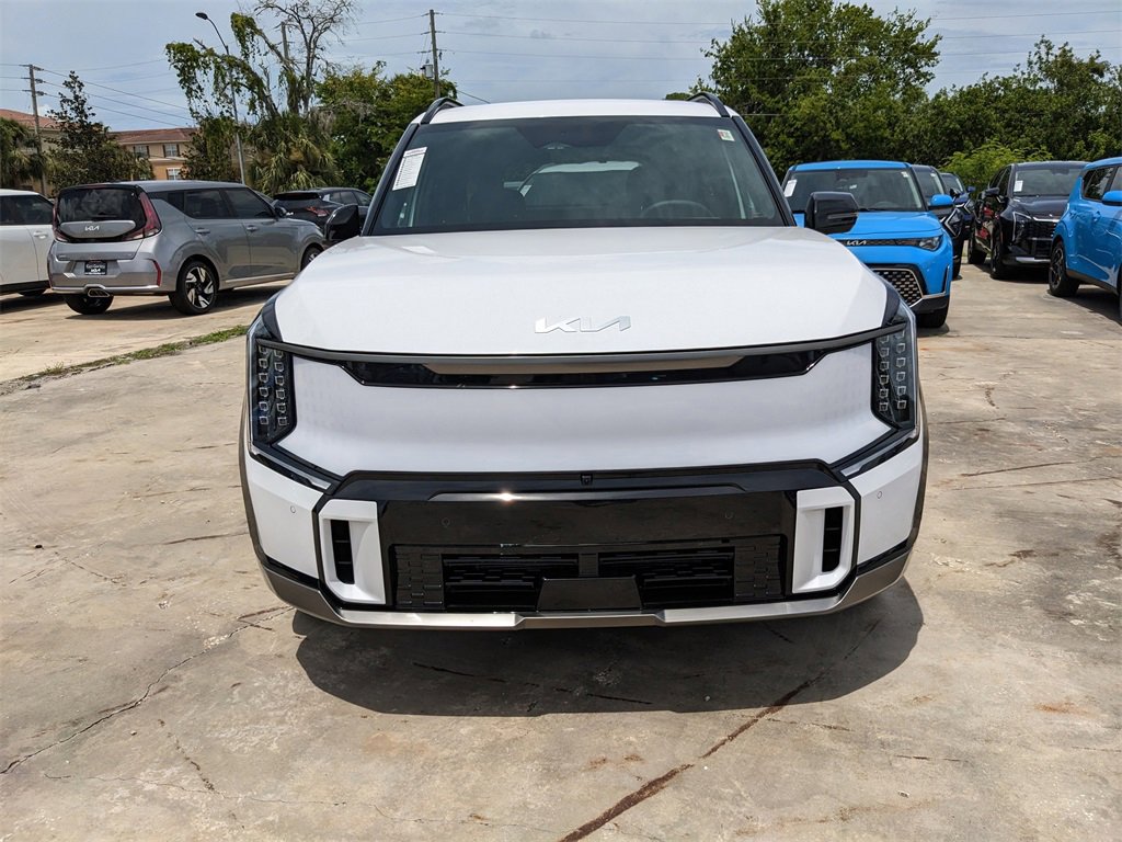 New 2026 Kia EV9 GT-Line image 3