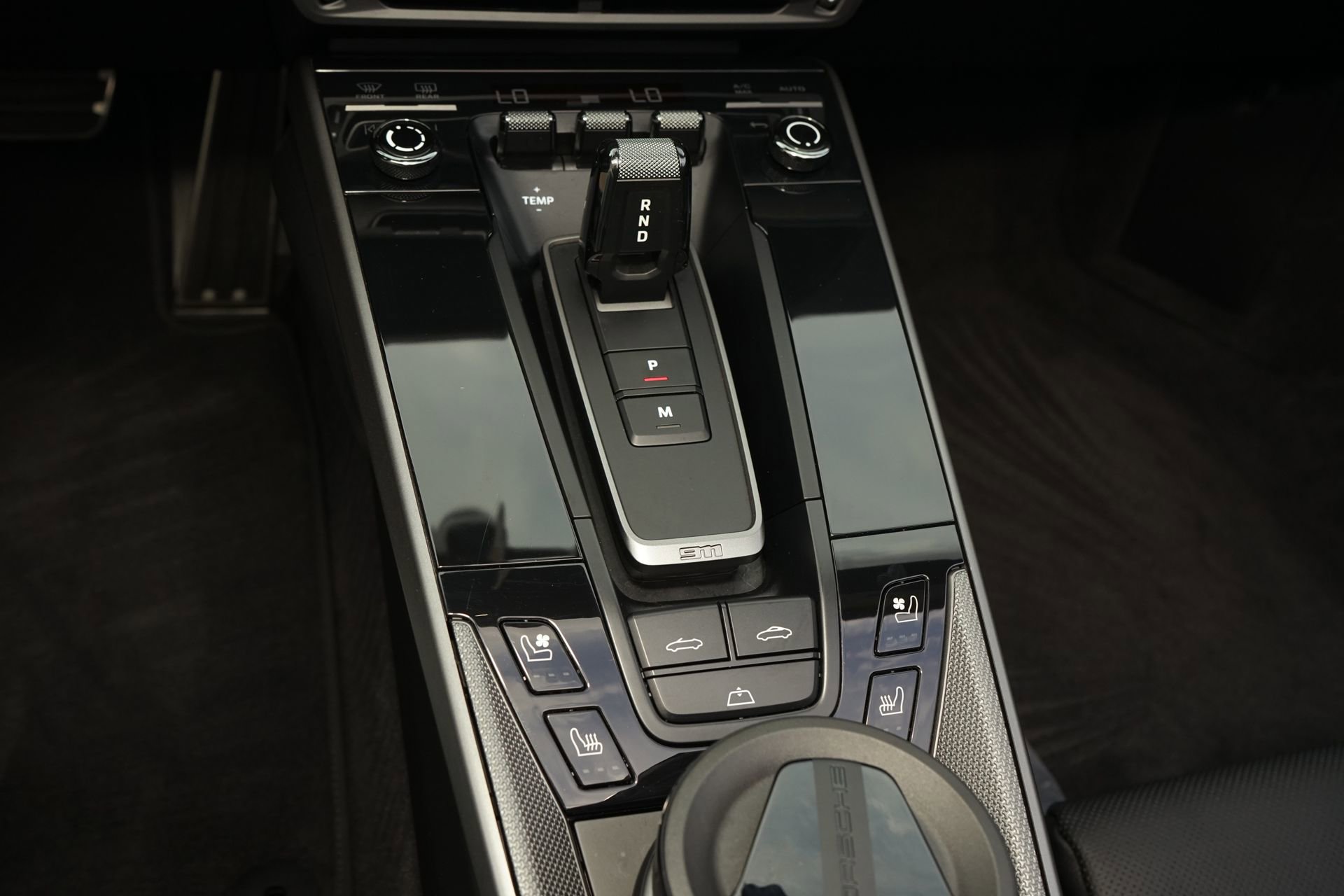 Used 2024 Porsche 911 Carrera image 19