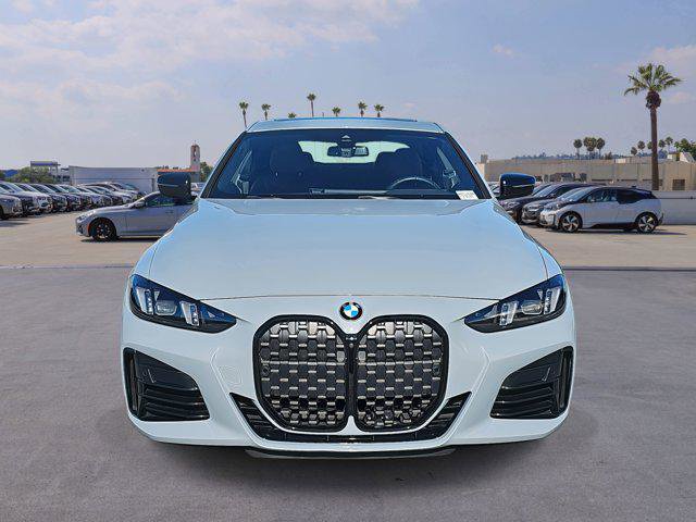 Certified 2025 BMW 430i Coupe w/ M Sport Package image 2