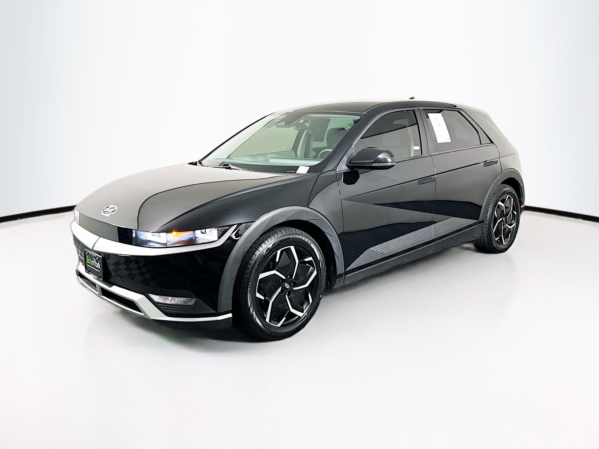 Used 2024 Hyundai Ioniq 5 SEL RWD image 3