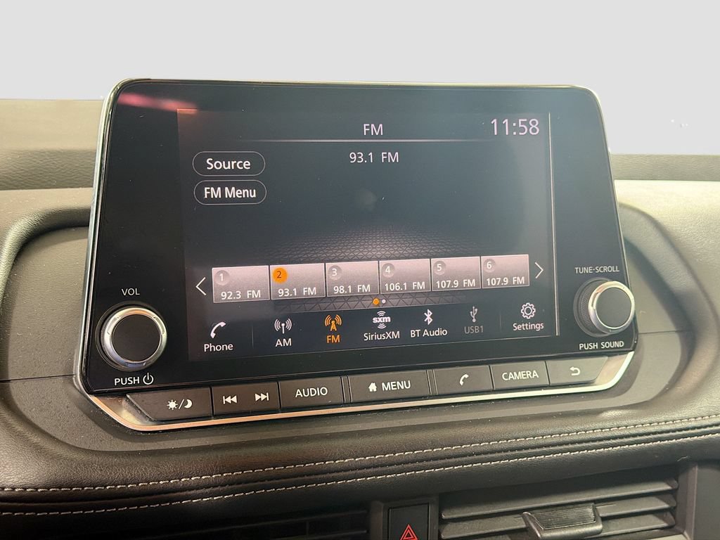 Used 2024 Nissan Rogue S FWD image 15